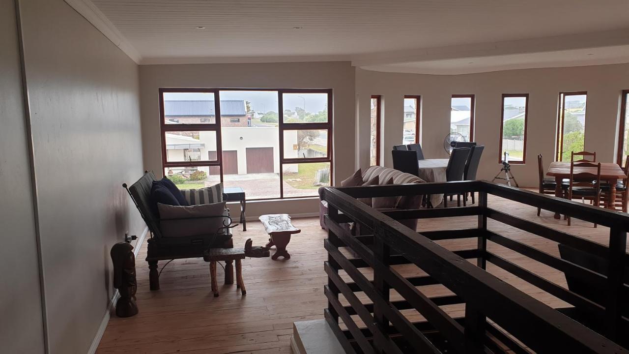 Stonehouse On Main Hotel Struisbaai Buitenkant foto