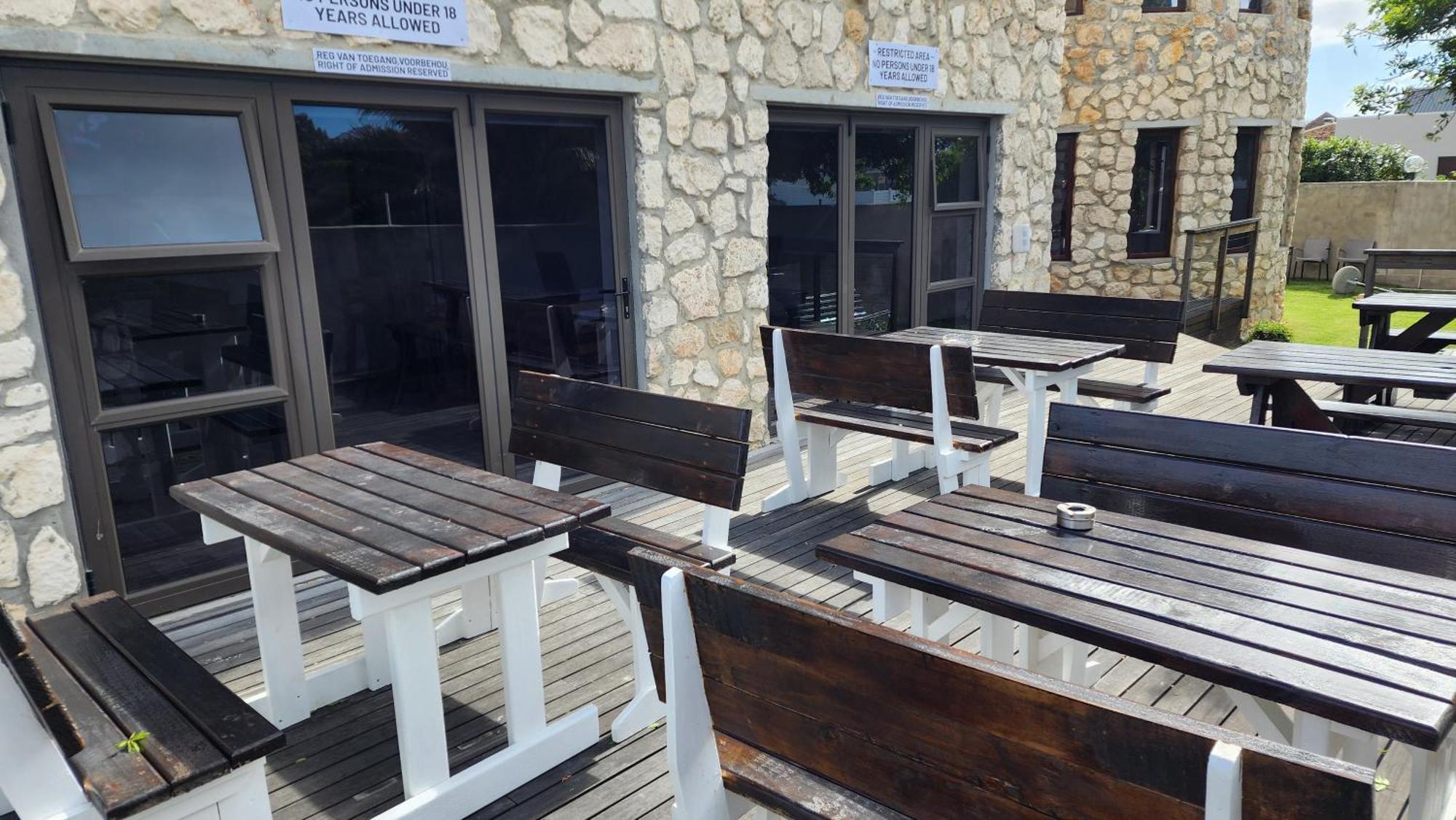 Stonehouse On Main Hotel Struisbaai Buitenkant foto